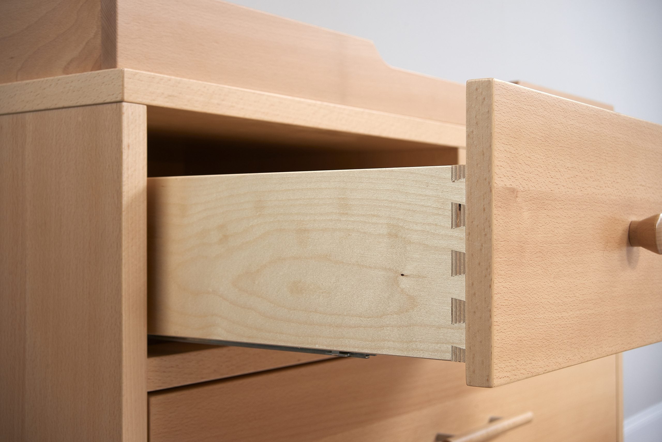 Luce Double Dresser & Changing Topper - Image 8