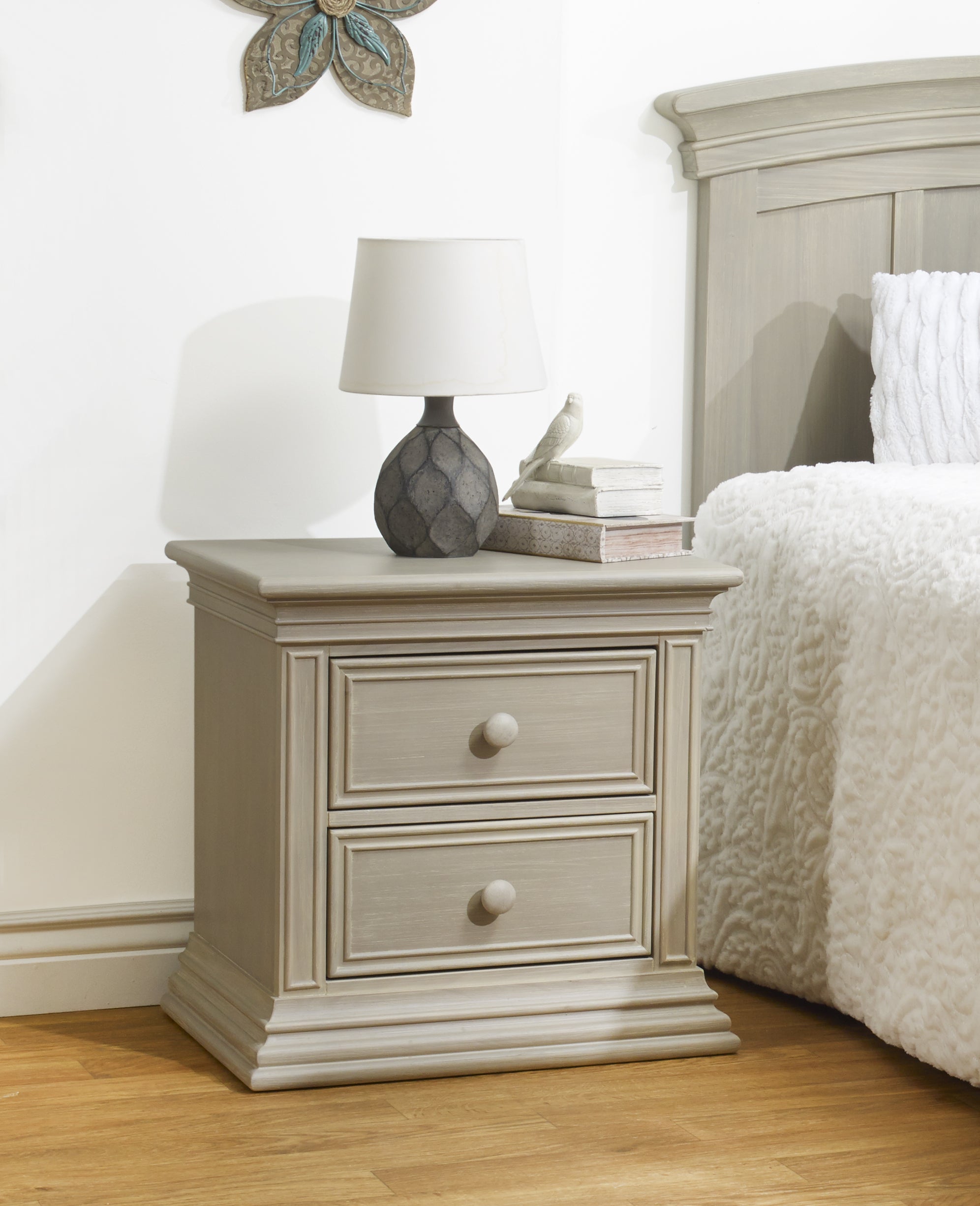 Verona Nightstand - Image 2