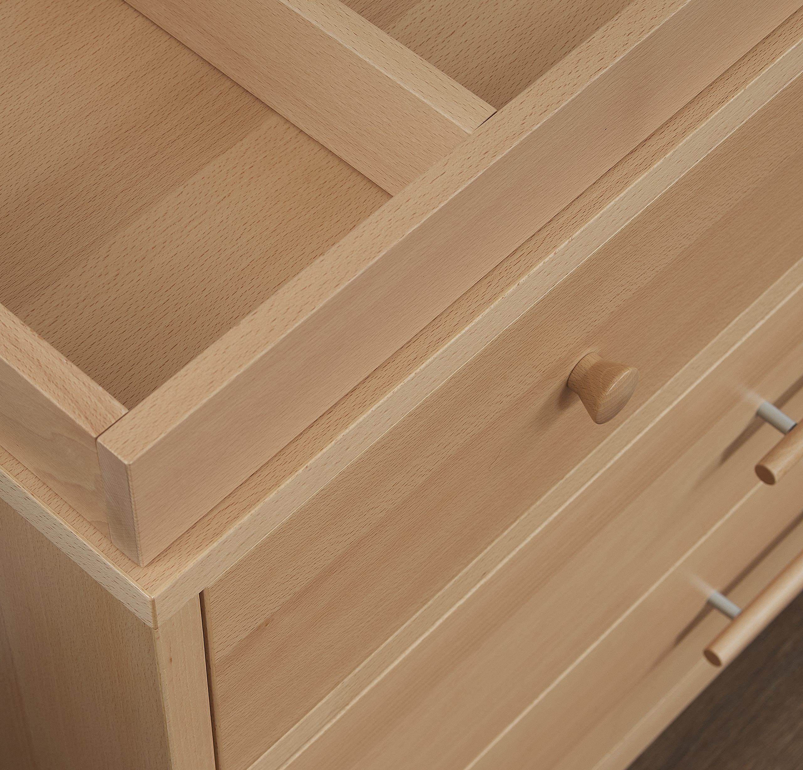 Luce Double Dresser & Changing Topper - Image 6
