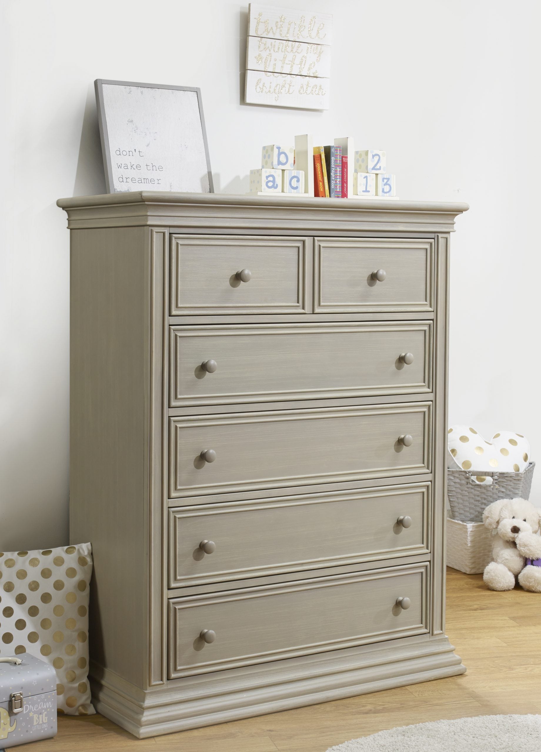 Verona 5 Drawer Dresser